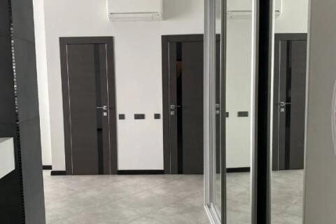 Современная 2-комнатная квартира в ЖК "Аквамарин" по адресу: ул. Филимонова,22