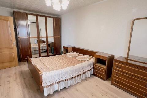 3-хкомнатная квартира на Гришина (30 лет Победы)