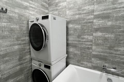 Аренда 3-комнатной квартиры, Карастояновой 43А