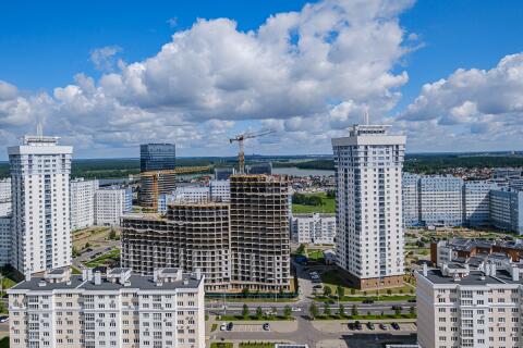 Просторная, дизайнерская квартира в престижном районе Минска