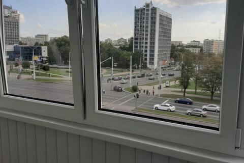 Сурганова 52, 2-комнатная квартира