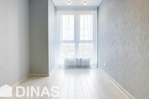 Трёхкомнатная квартира, по адресу: Мира 2