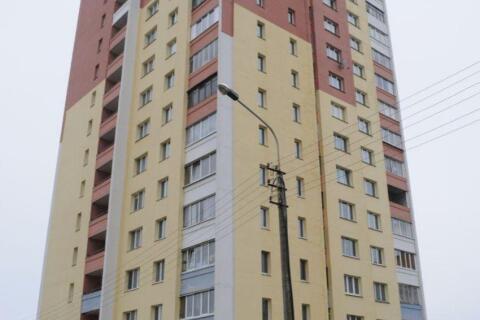 Уютная, светлая однокомнатная квартира возле метро « Каменная горка».