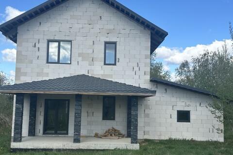 Продаётся свежий отштукатуренный дом в д. Малое Беляково. В 31 км от Минска.